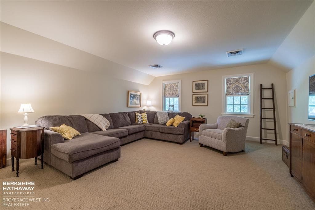 1207 Sunshine Ave — photo 41 of 54