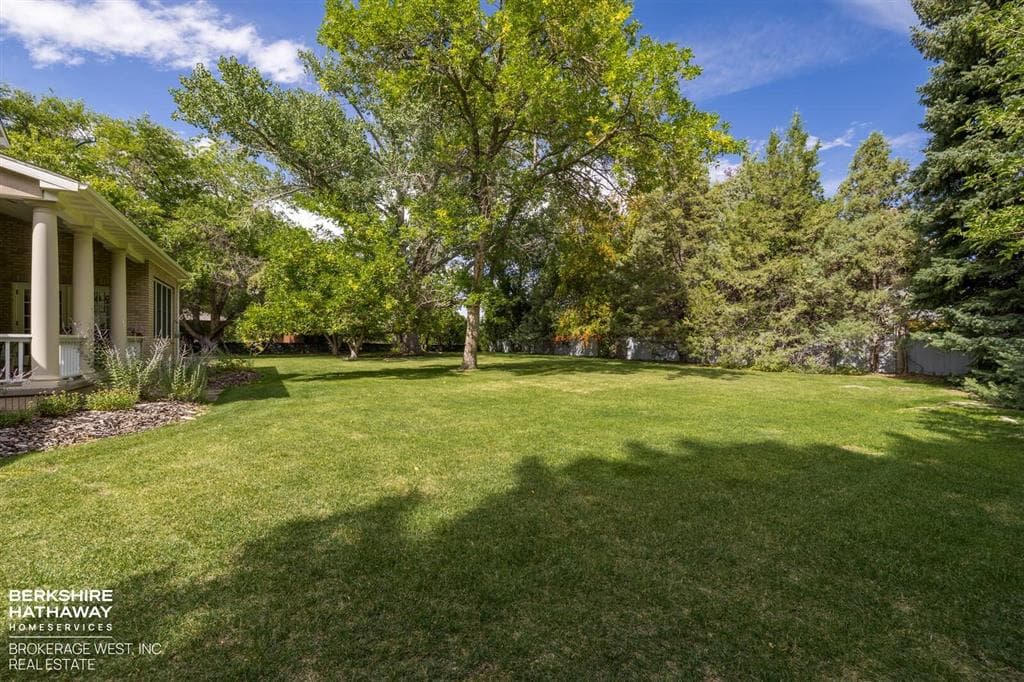 1207 Sunshine Ave — photo 46 of 54