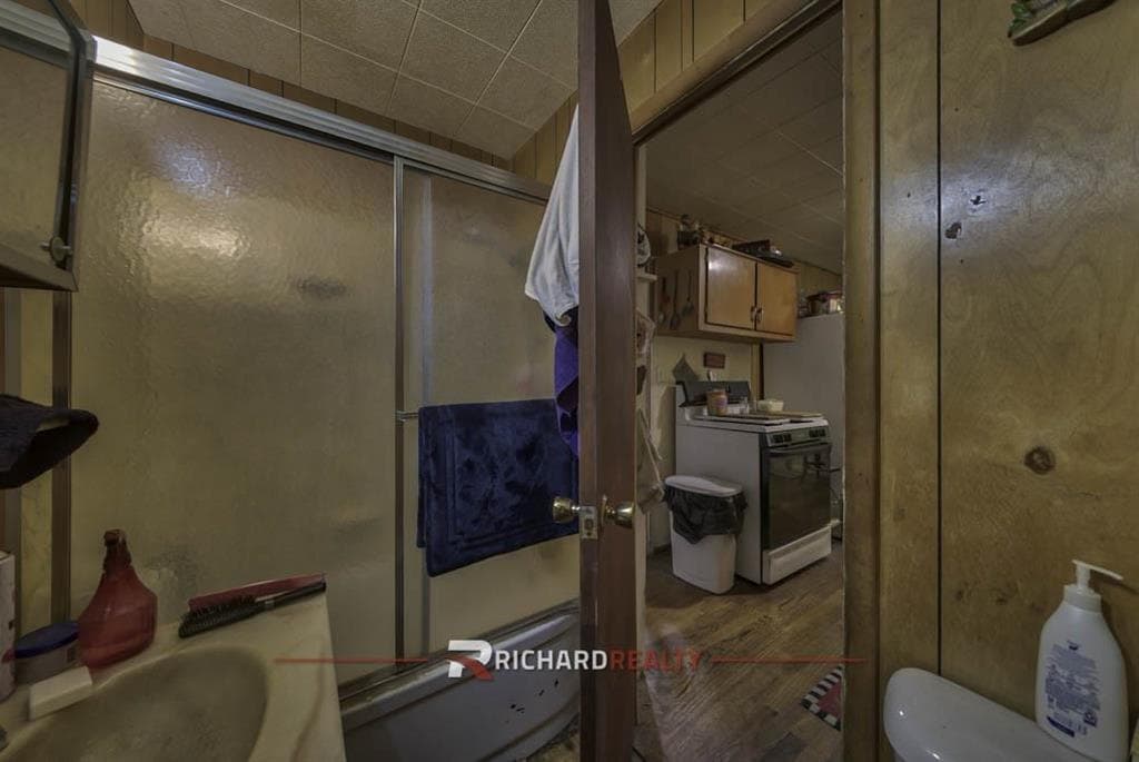 710 W C St — photo 13 of 23