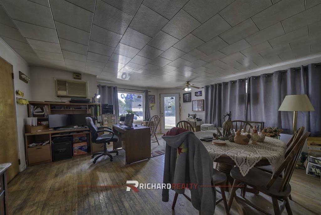 710 W C St — photo 7 of 23