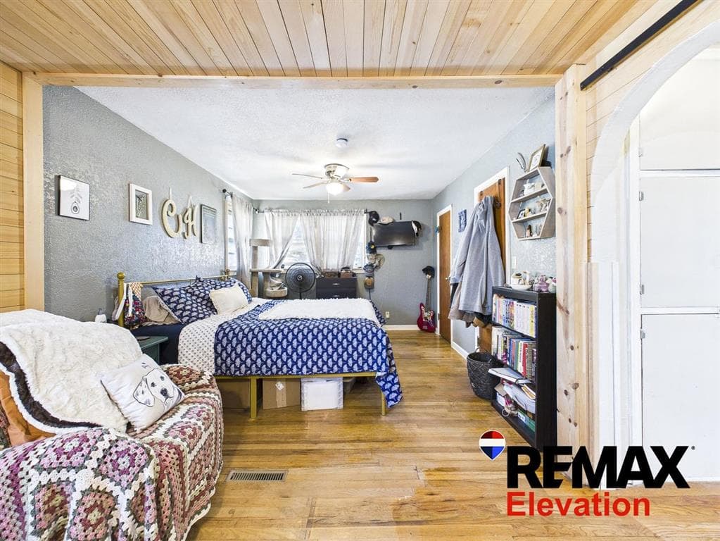 511 5th Ave N — photo 23 of 43