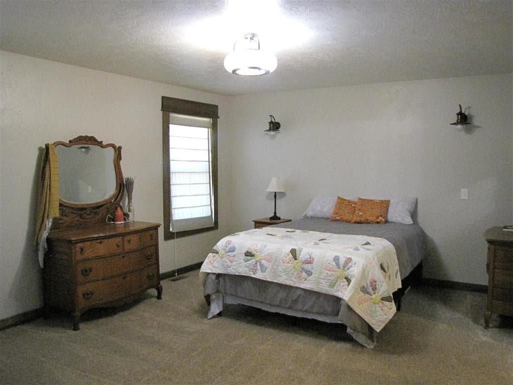 799 Great View Rd — photo 29 of 49