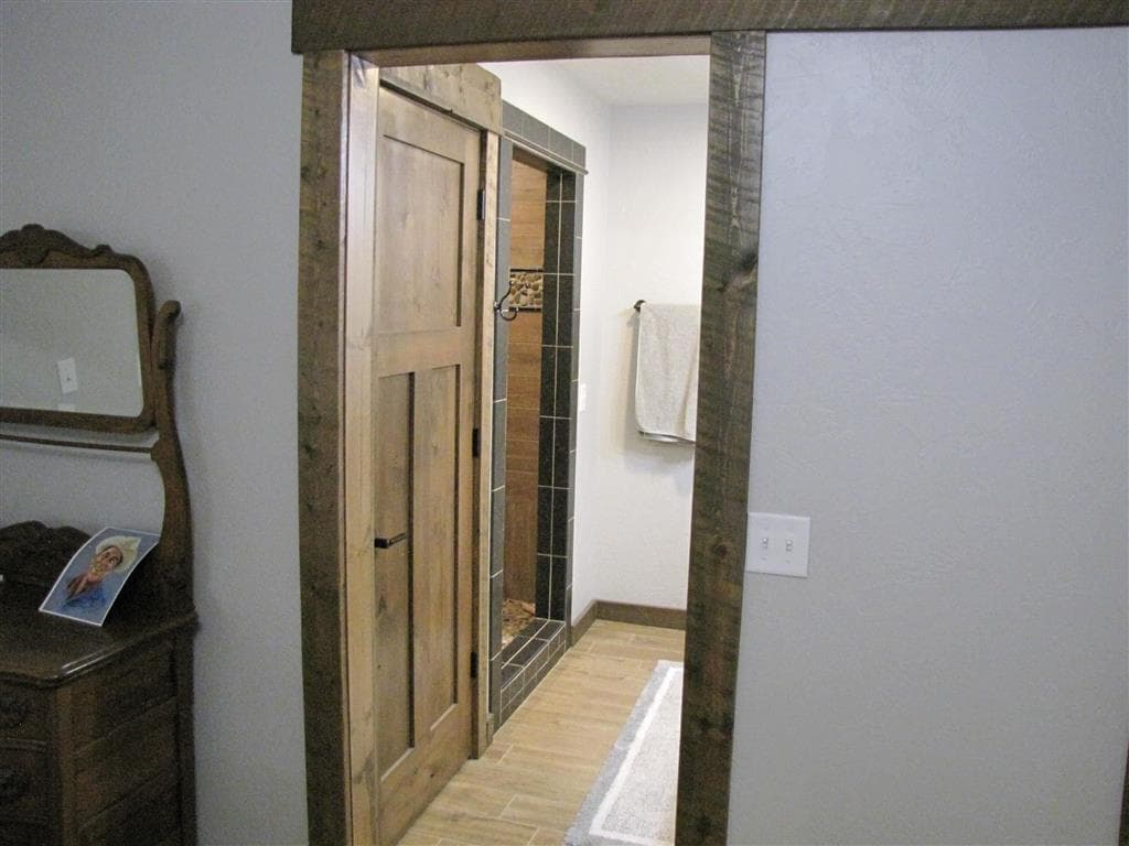 799 Great View Rd — photo 31 of 49