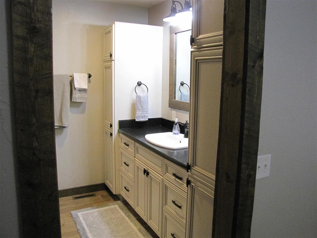 799 Great View Rd — photo 32 of 49