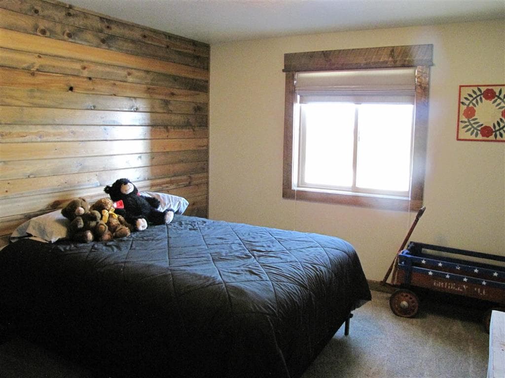 799 Great View Rd — photo 35 of 49