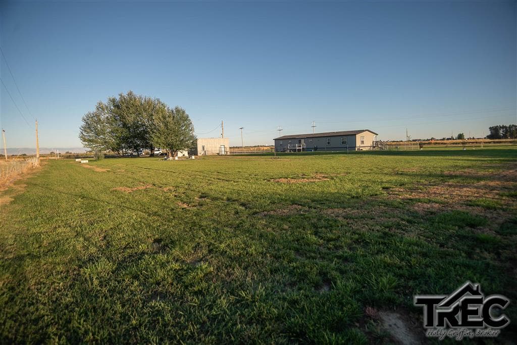 698 Road 8 — photo 30 of 39