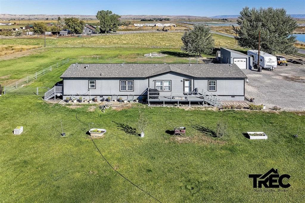 698 Road 8 — photo 33 of 39