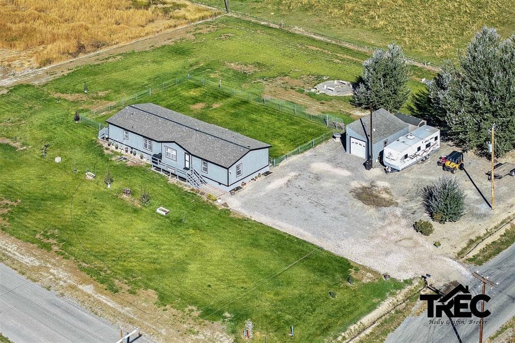 698 Road 8 — photo 34 of 39