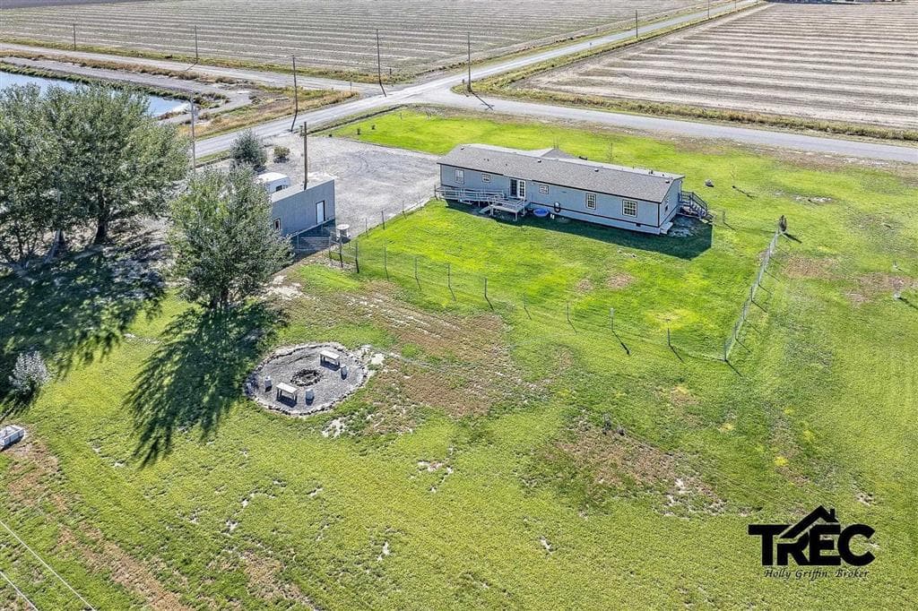 698 Road 8 — photo 35 of 39