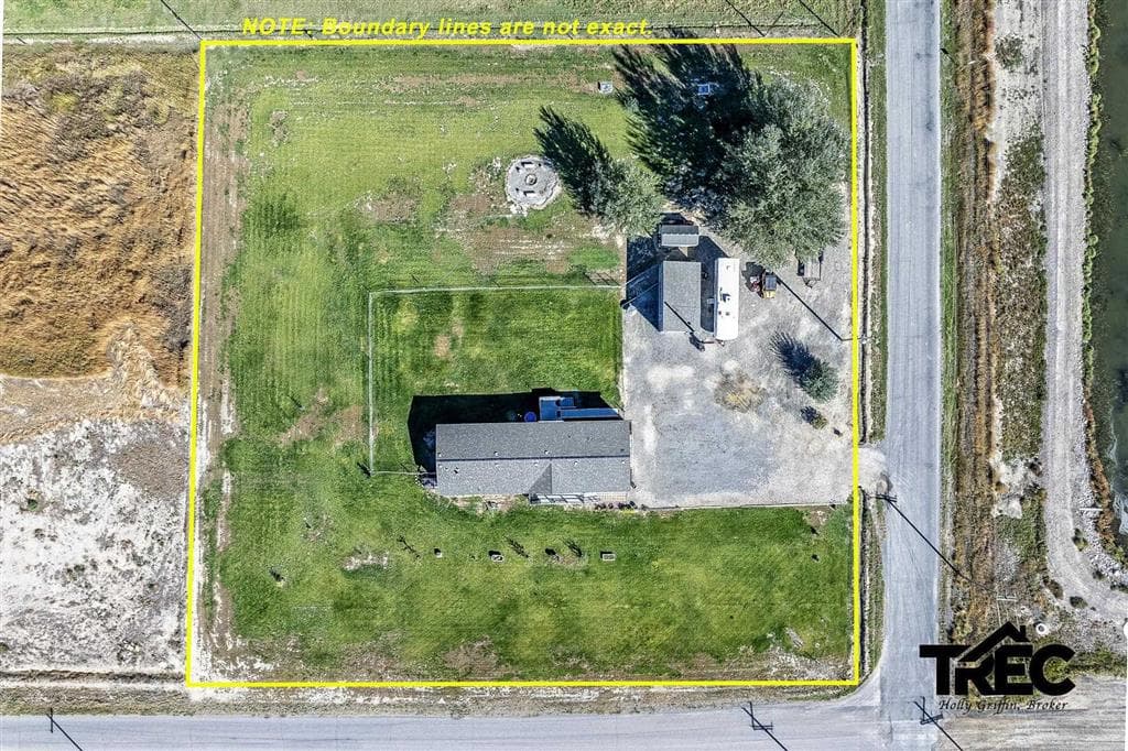 698 Road 8 — photo 38 of 39