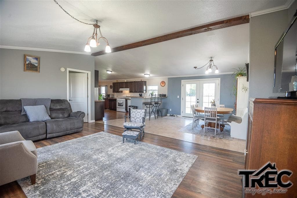 698 Road 8 — photo 5 of 39