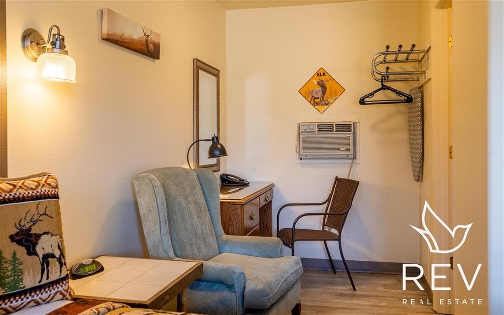 1701 Central Ave — photo 18 of 50