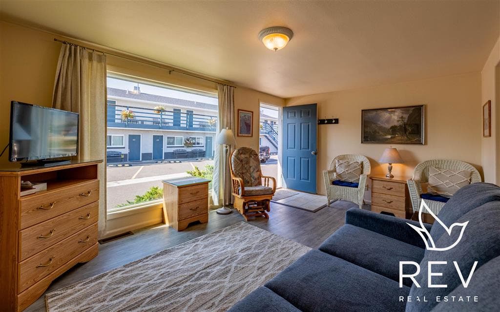 1701 Central Ave — photo 29 of 50