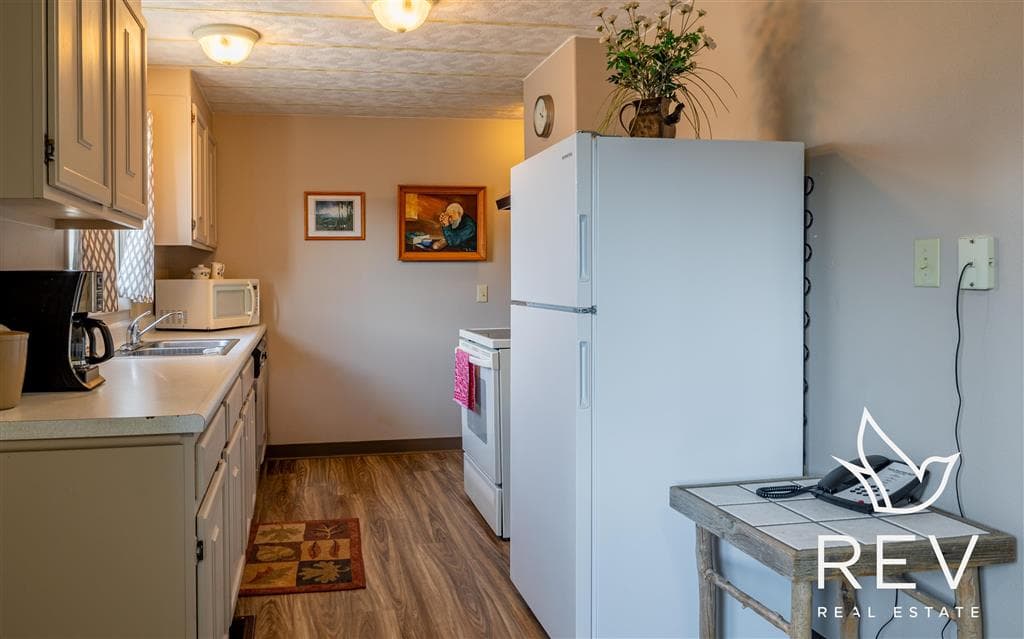 1701 Central Ave — photo 35 of 50