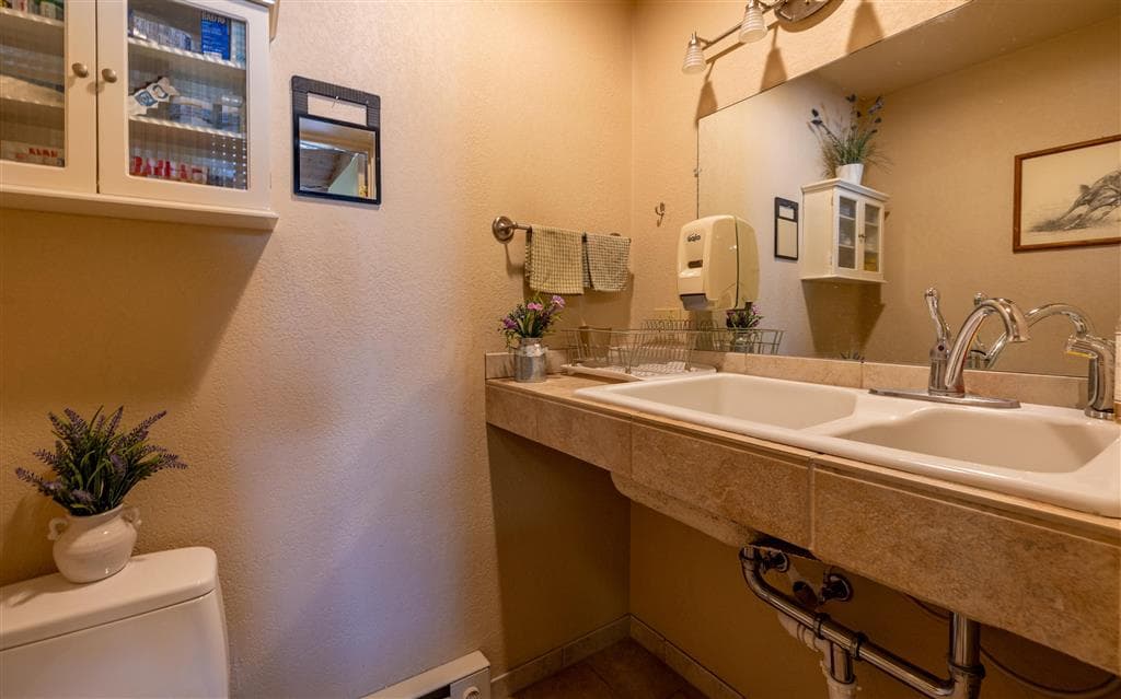 1701 Central Ave — photo 44 of 50