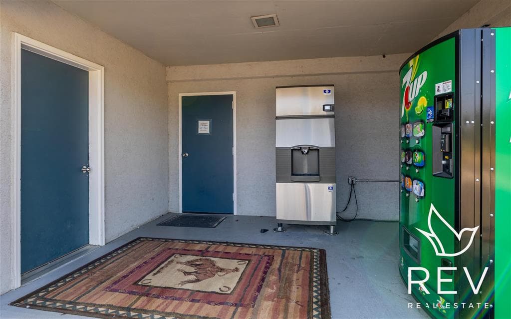 1701 Central Ave — photo 46 of 50