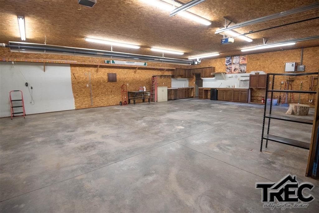 1285 Road 9 — photo 11 of 17