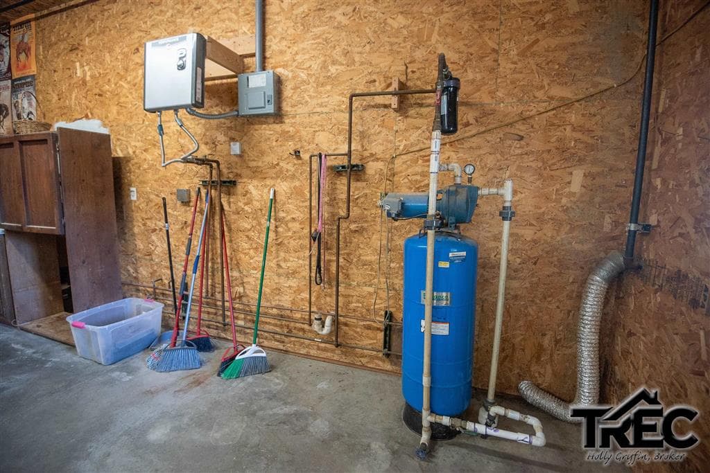 1285 Road 9 — photo 12 of 17