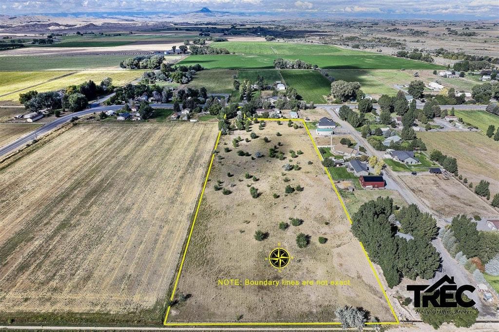 1285 Road 9 — photo 17 of 17