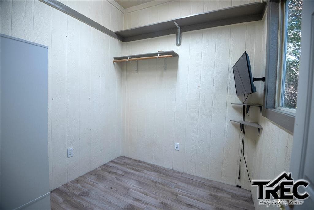 1285 Road 9 — photo 9 of 17