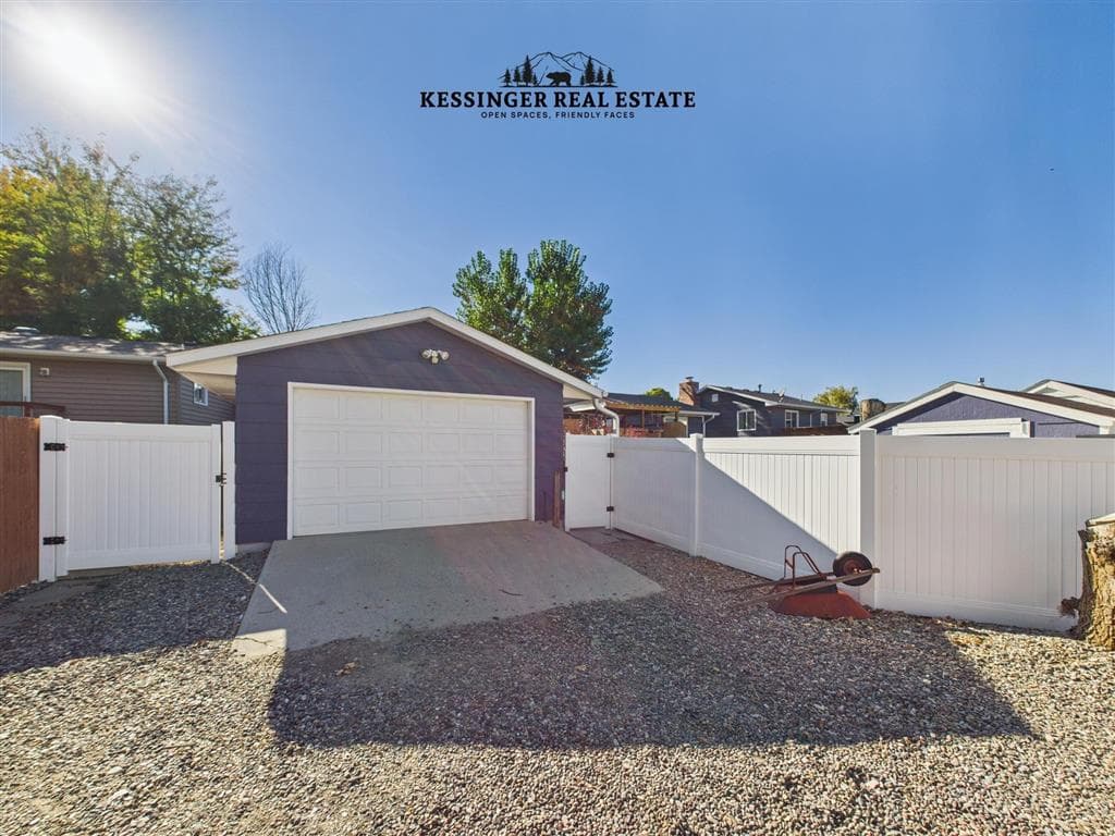 225 S 22nd St — photo 17 of 22