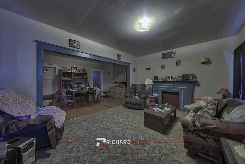 508 6th Ave N — photo 3 of 25