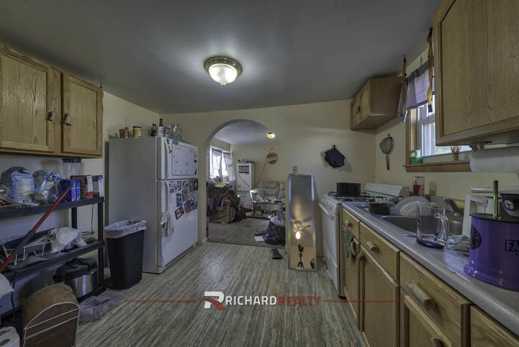 617 5th Ave N — photo 25 of 33