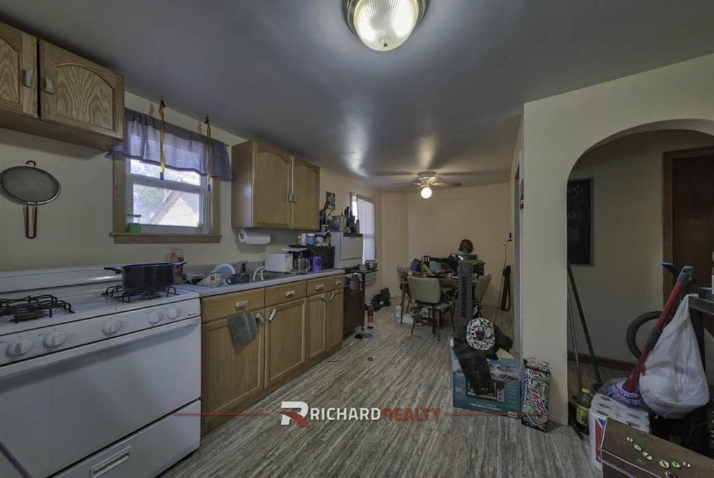 617 5th Ave N — photo 26 of 33