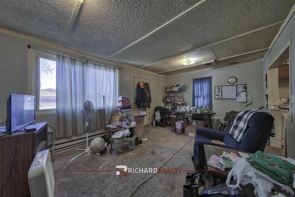 617 5th Ave N — photo 4 of 33