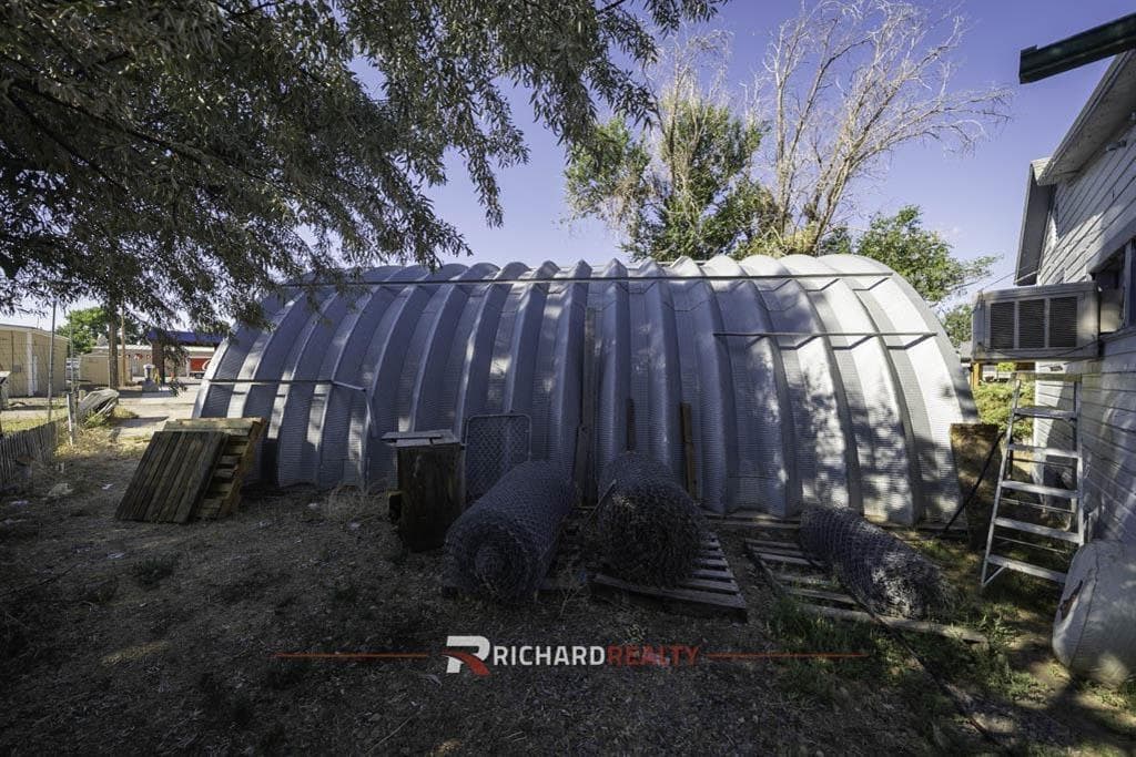 617 5th Ave N — photo 33 of 33