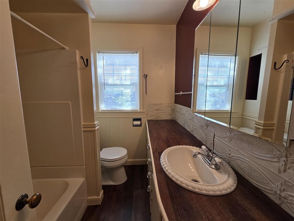 531 Lane 1/2 — photo 24 of 97