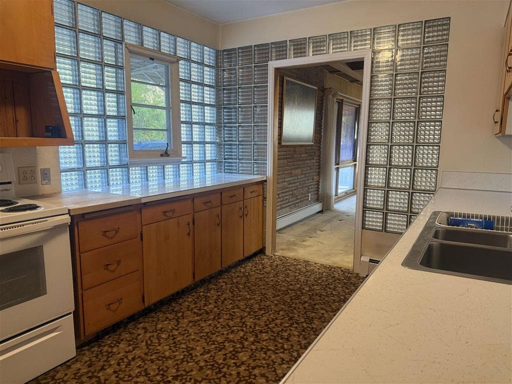 307 E 3rd St — photo 32 of 37