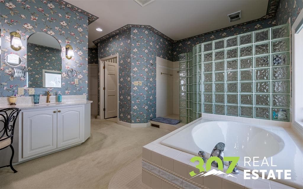 1010 Lane 11 — photo 19 of 117