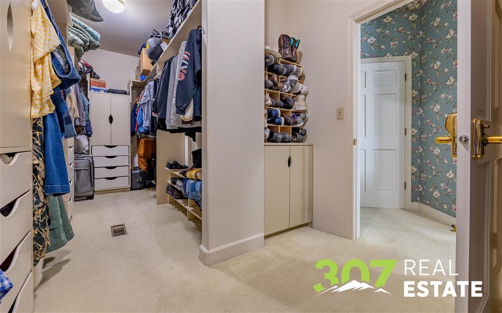 1010 Lane 11 — photo 22 of 117