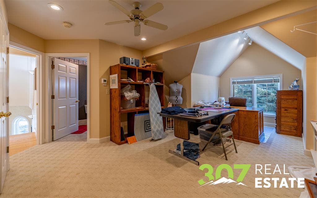 1010 Lane 11 — photo 26 of 117