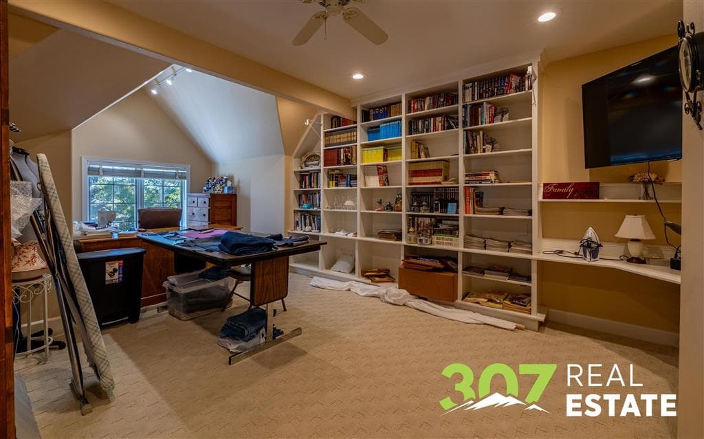 1010 Lane 11 — photo 35 of 117