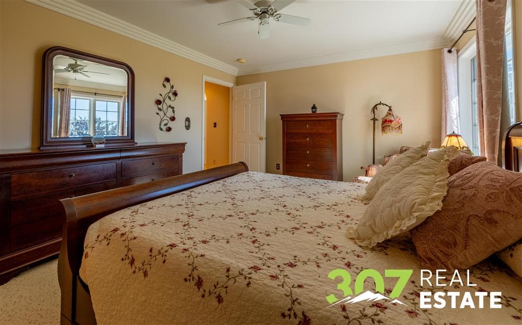 1010 Lane 11 — photo 36 of 117