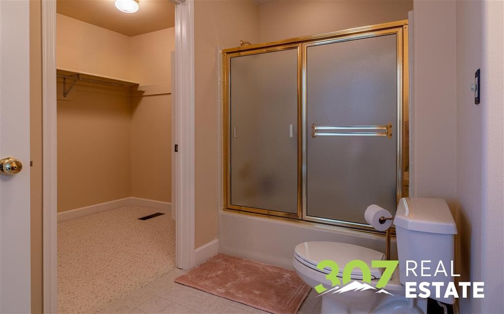 1010 Lane 11 — photo 38 of 117