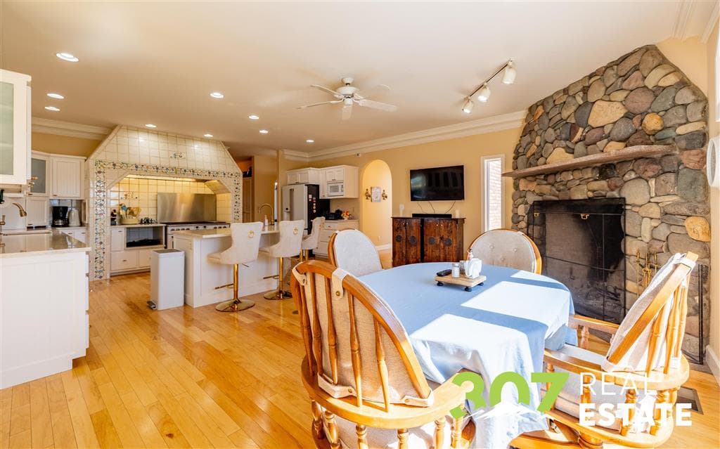 1010 Lane 11 — photo 58 of 117