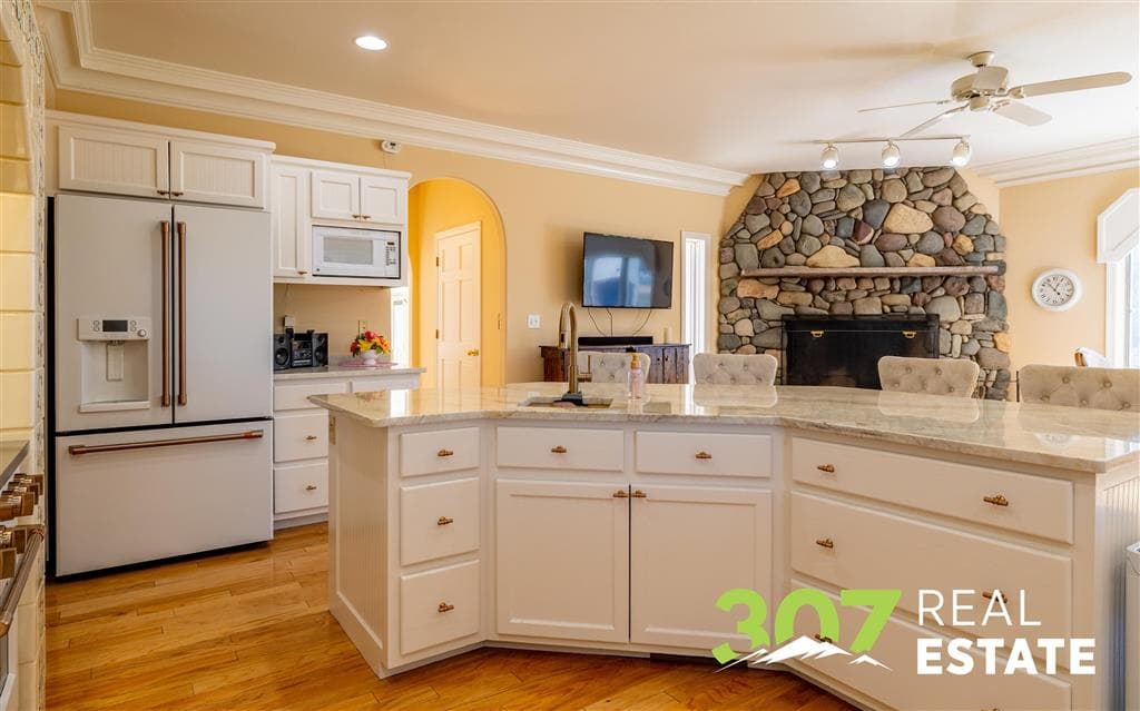 1010 Lane 11 — photo 61 of 117