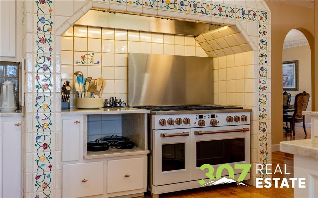 1010 Lane 11 — photo 62 of 117