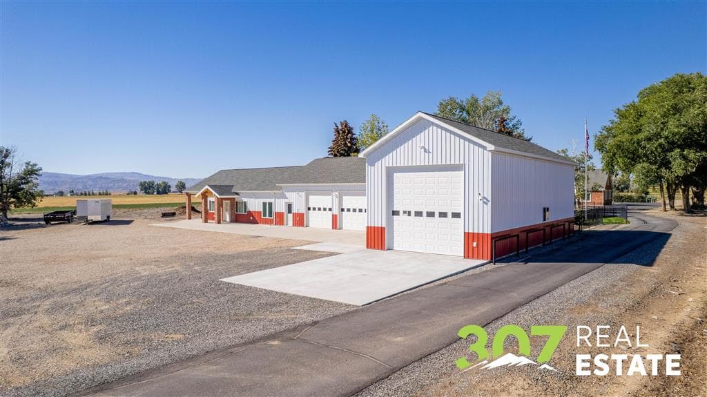 1010 Lane 11 — photo 84 of 117