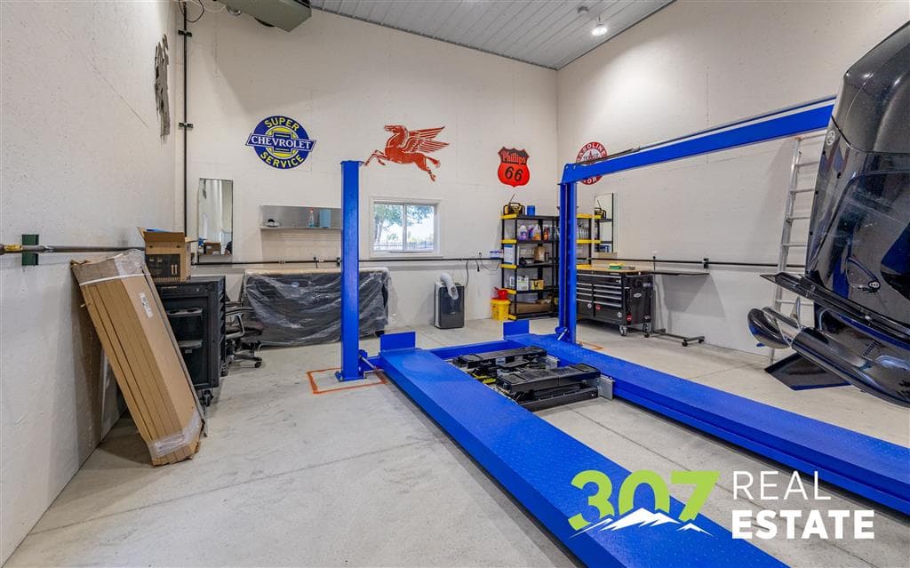 1010 Lane 11 — photo 86 of 117