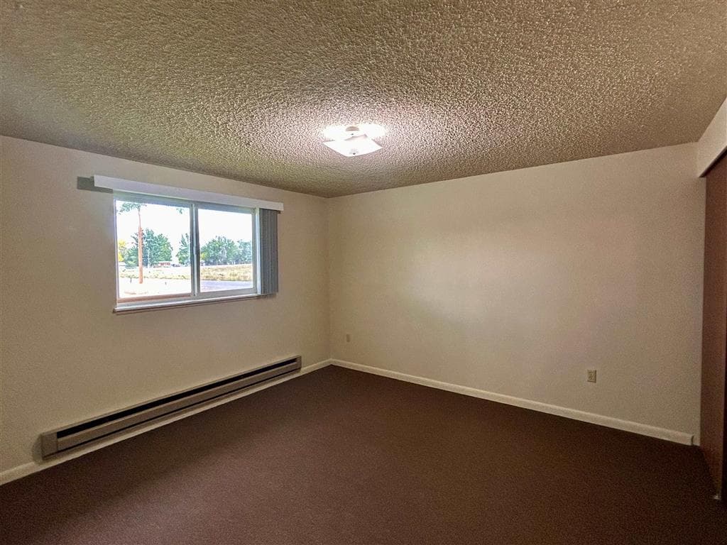 902 S 5th St — photo 18 of 35