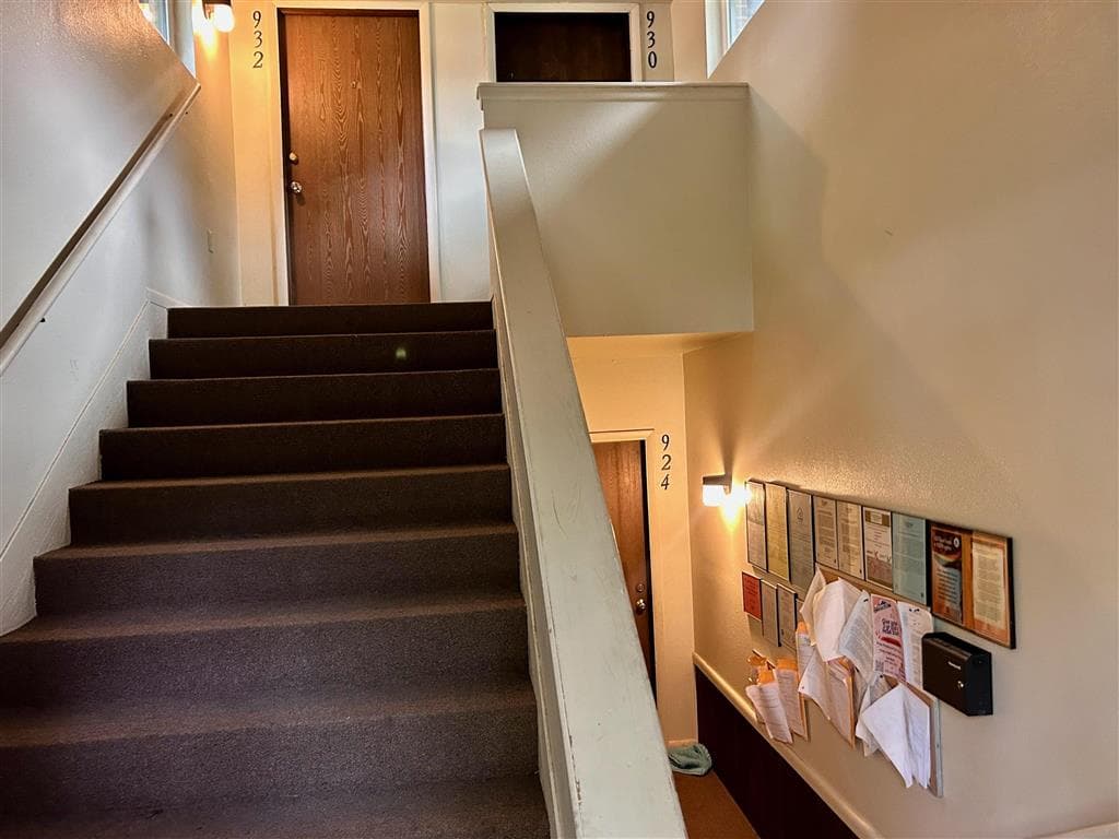 902 S 5th St — photo 23 of 35