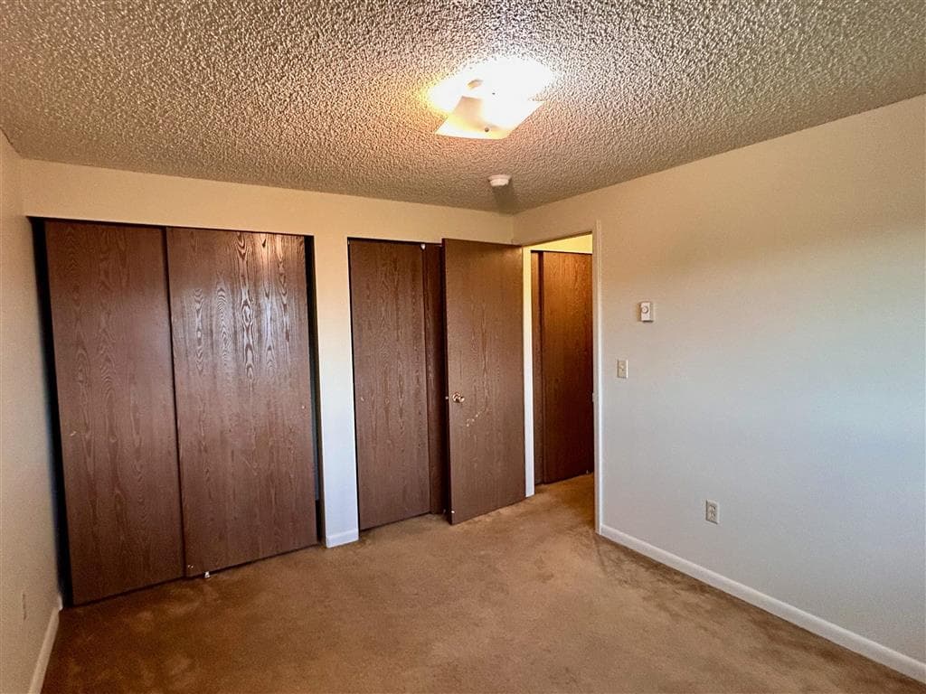 902 S 5th St — photo 27 of 35