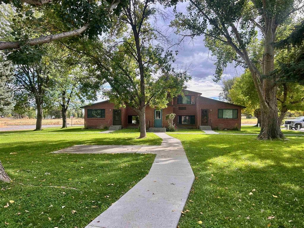 902 S 5th St — photo 31 of 35