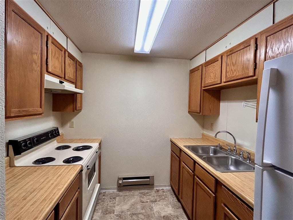 902 S 5th St — photo 6 of 35