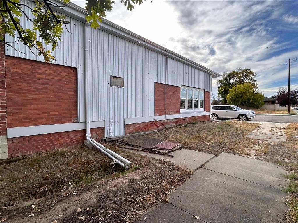 33 N 5th St — photo 7 of 29