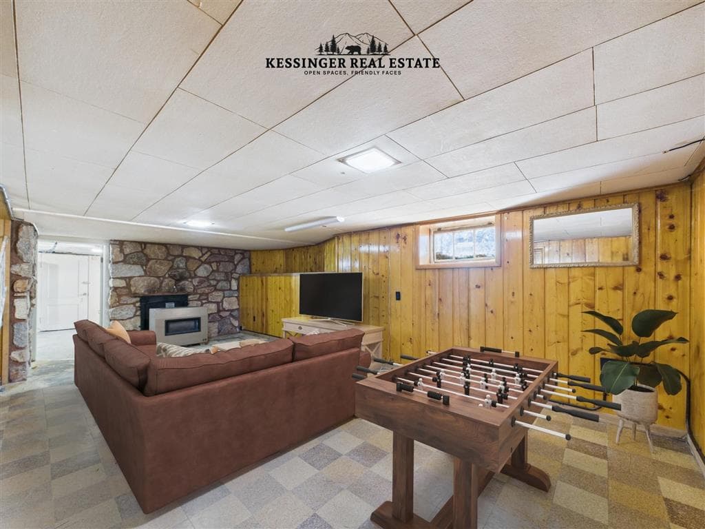 1014 Lane 12 — photo 27 of 51